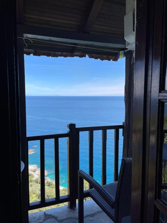 Double Studio Room By The Sea Tsagkarada Buitenkant foto